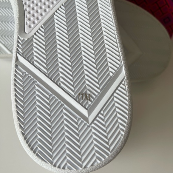 NEW Tory Burch Howell Court Sneaker - Picture 5 of 12